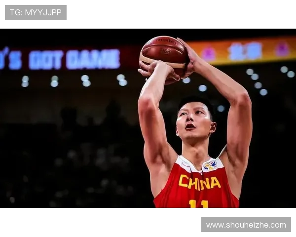 易建联重返赛场展现传奇风采引发篮球迷热议与期待